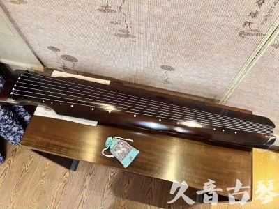淮南市●久音古琴  ●今日推荐  [高级演奏仲尼式]